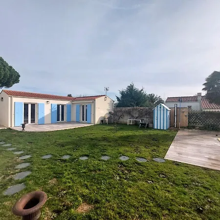 La Barjuline-le 4 Personnes La Brée-les-Bains